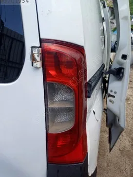 Fiat Fiorino Sol Arka Stop çıkma parça - Karma Oto Çıkma Trabzon