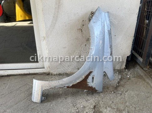 Fiat Punto Sol Ön Çamurluk çıkma parça