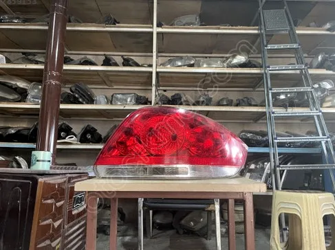 Fiat Linea Sağ Arka Stop çıkma parça