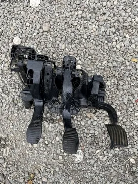 Fiat Linea Pedal çıkma parça - Karma Oto Çıkma Trabzon