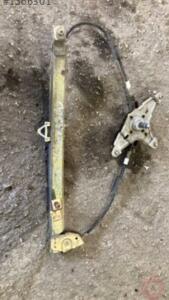 FİAT MAREA ARKA SAĞ KAPI CAM KRİKOSU – Sakarya Çıkma Parça