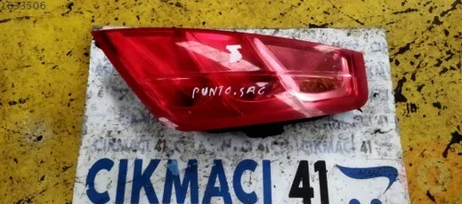 Fiat Punto Sağ Arka Stop çıkma parça - ÇIKMACI 41 KOCAELİ