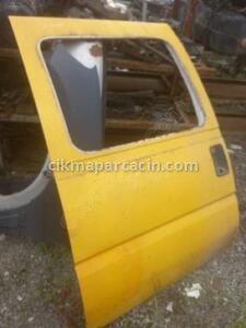 Fiat Scudo Sağ Sürgülü Kapı çıkma parça - Karma Oto Çıkma Trabzon