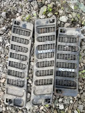 Fiat Scudo Ön Cam Izgarası çıkma parça - Karma Oto Çıkma Trabzon