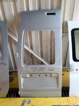 Ford Tourneo Connect Bagaj Kapağı çıkma parça - ÇIKMACI 41 KOCAELİ