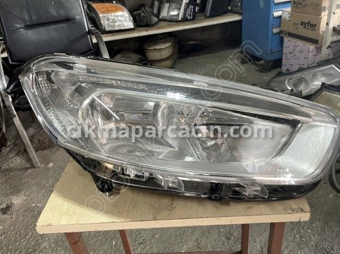 Ford Tourneo Courier Sağ Ön Far çıkma parça