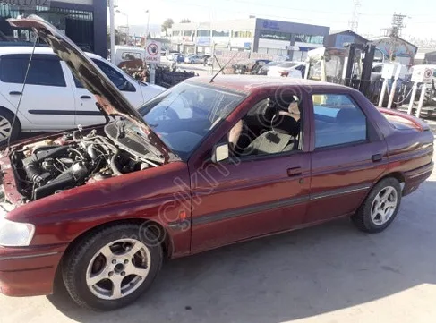 Ford Escort Gösterge Paneli çıkma parça - ÇIKMACI 41 KOCAELİ