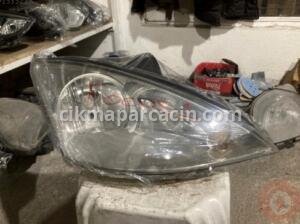 FORD FOCUS 1 SAĞ FAR – Sakarya Çıkma Parça