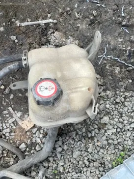 Ford Transit Yedek Su Deposu çıkma parça - Karma Oto Çıkma Trabzon