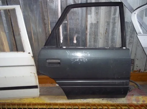 Hyundai Accent Blue Sağ Arka Kapı çıkma parça - ÇIKMACI 41 KOCAELİ