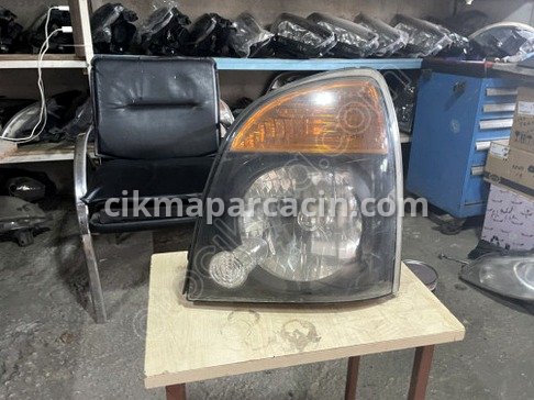 Hyundai H100 Sol Ön Far çıkma parça