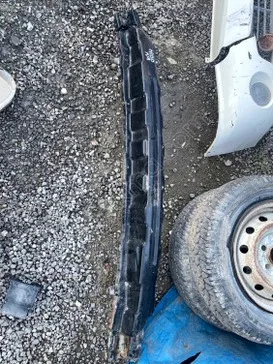 Hyundai H100 Tampon Demiri çıkma parça - Karma Oto Çıkma Trabzon