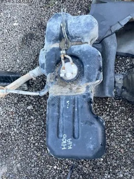 Hyundai H100 Yakıt Deposu çıkma parça - Karma Oto Çıkma Trabzon