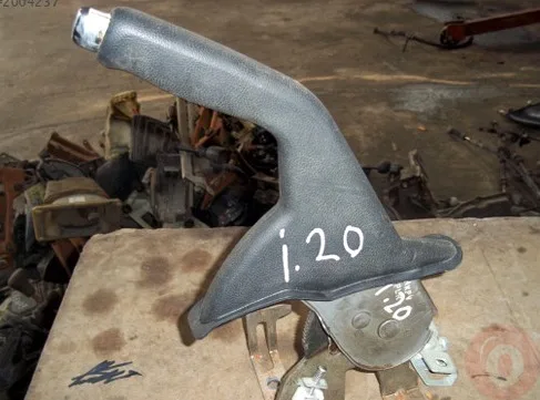 Hyundai i20 El Freni Kolu çıkma parça - ÇIKMACI 41 KOCAELİ