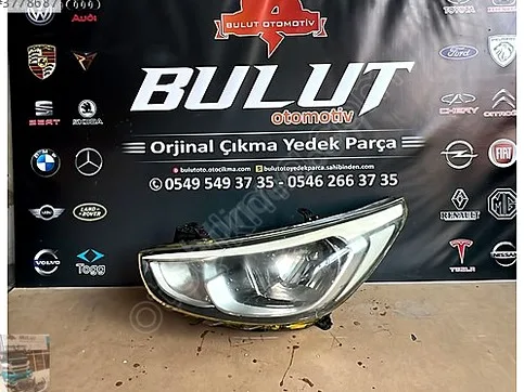Hyundai i20 Sağ Ön Far çıkma parça - ANKA OTO YEDEK PARÇA İZMİR