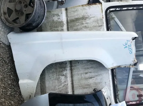 Mitsubishi L200 Sağ Ön Çamurluk çıkma parça - Karma Oto Çıkma Trabzon