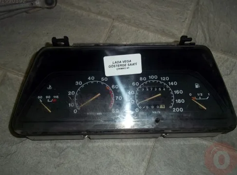 Lada Vega Gösterge Paneli çıkma parça - ÇIKMACI 41 KOCAELİ