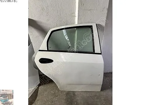 Fiat Linea Sağ Arka Kapı çıkma parça - ANKA OTO YEDEK PARÇA İZMİR