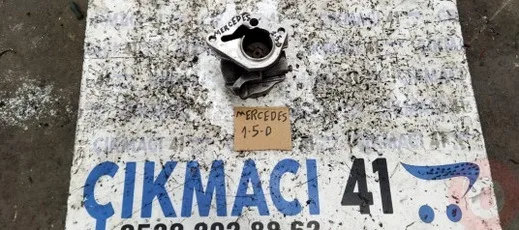 Mercedes-Benz 190 Vakum Pompası çıkma parça - ÇIKMACI 41 KOCAELİ