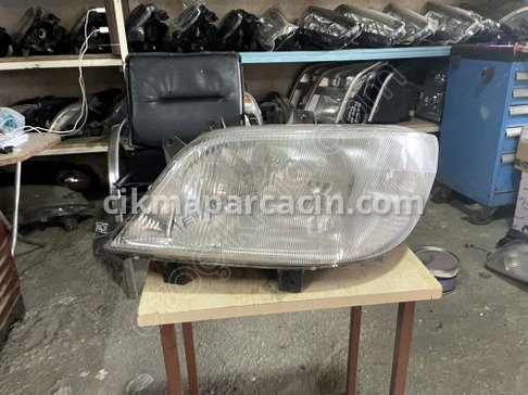 Mercedes-Benz Sprinter Sol Ön Far çıkma parça