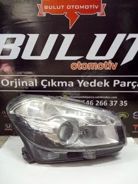 Nissan Qashqai Sağ Ön Far çıkma parça - ANKA OTO YEDEK PARÇA İZMİR