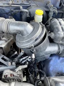 Nissan Skyline Hava Filtresi Kutusu çıkma parça - Karma Oto Çıkma Trabzon