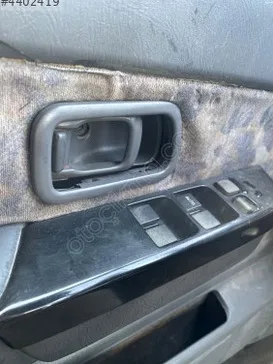Nissan Skyline Açma Kolu çıkma parça