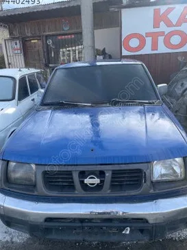 Nissan Skyline Kaput çıkma parça