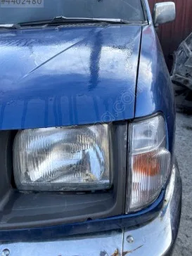 Nissan Skyline Sol Ön Far çıkma parça