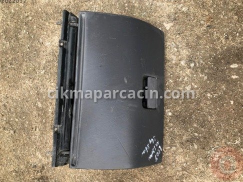 Nissan Skystar Torpido Kapağı çıkma parça
