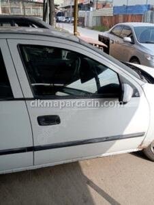 OPEL ASTRA G HB SAĞ ÖN KAPI – Sakarya Çıkma Parça