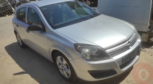 Opel Astra Bagaj Kapağı çıkma parça