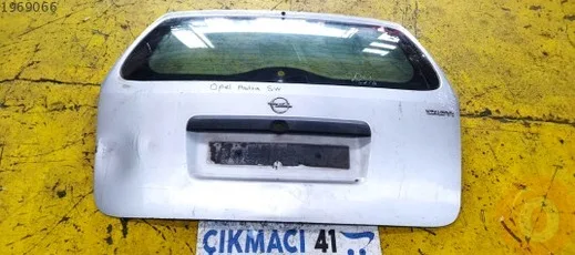 Opel Astra Bagaj Kapağı çıkma parça