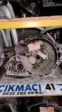Opel Corsa Şanzıman Komple çıkma parça - ÇIKMACI 41 KOCAELİ