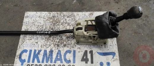Opel Corsa Vites Kumanda Kolu çıkma parça - ÇIKMACI 41 KOCAELİ