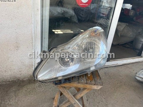 Opel Corsa Sol Ön Far çıkma parça