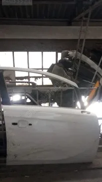 Opel Corsa Sağ Ön Kapı çıkma parça