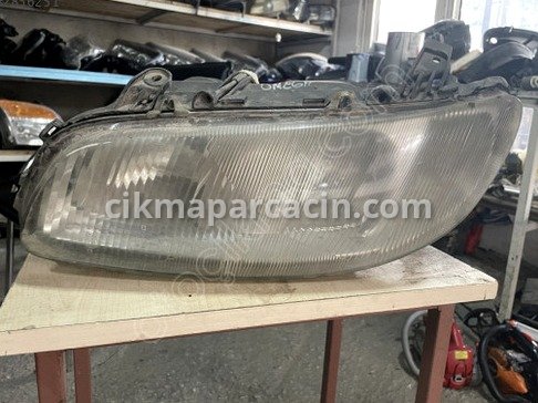 Opel Omega Sol Ön Far çıkma parça