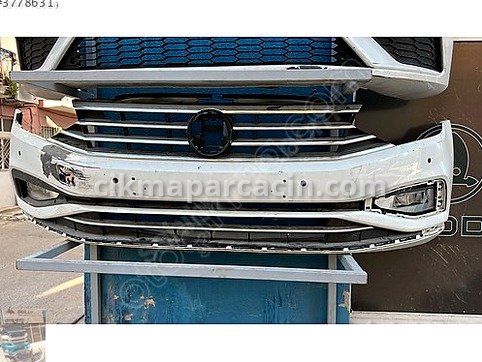 Volkswagen Passat Ön Tampon çıkma parça