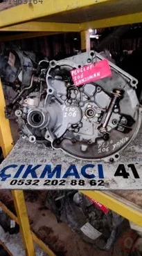 Peugeot 106 Şanzıman Komple çıkma parça - ÇIKMACI 41 KOCAELİ