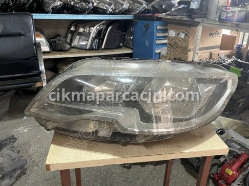 Peugeot 301 Sol Ön Far çıkma parça