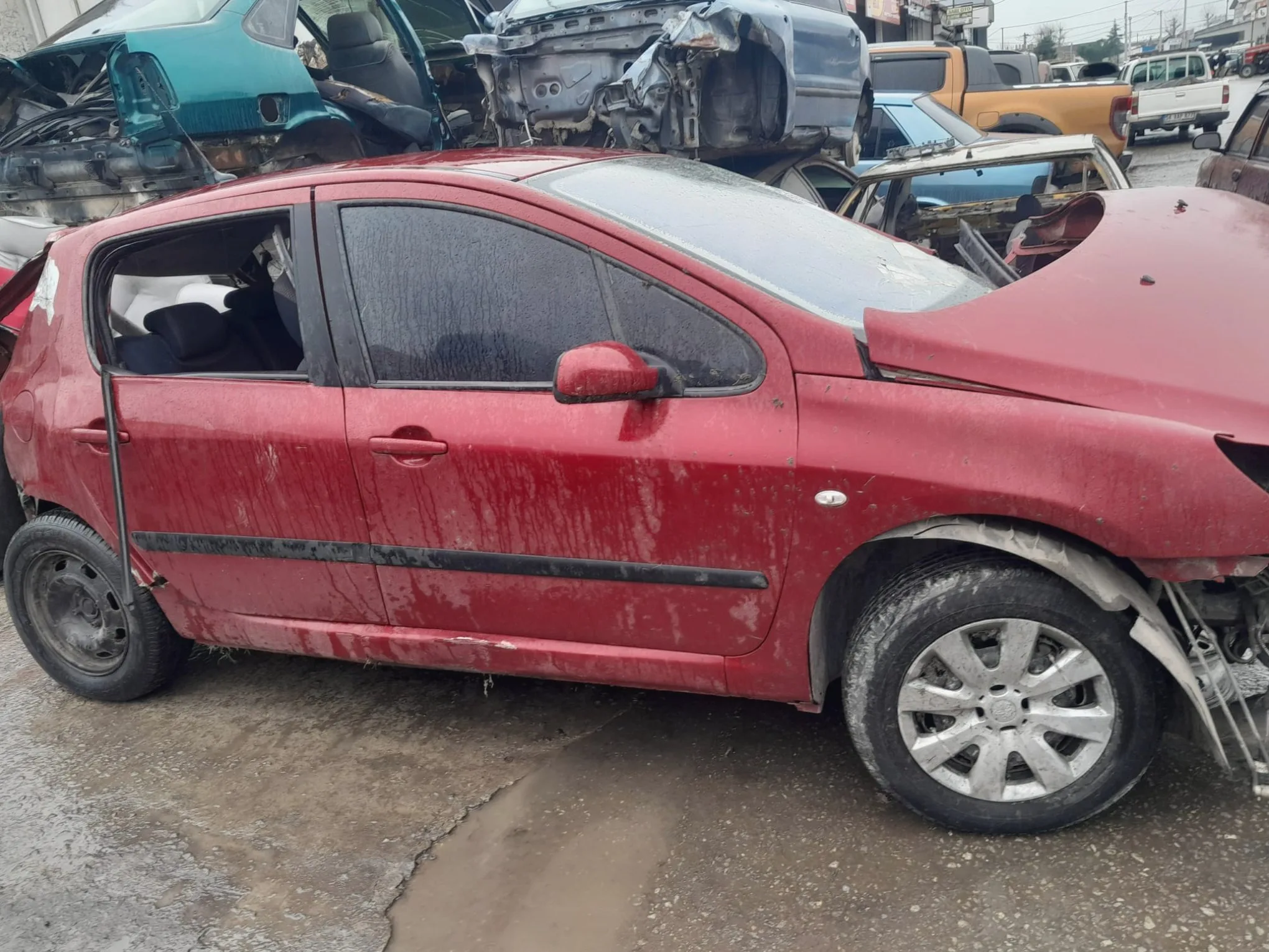 Peugeot 406 Fren Ana Merkezi Çıkma Parça Bursa