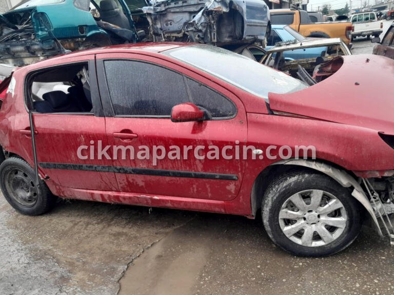 Peugeot 307 Ön Fren Balatası çıkma parça