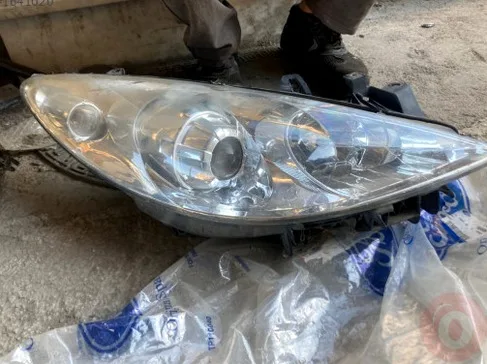Peugeot 307 Sağ Ön Far çıkma parça - T-F-M OTOMOTİV SAKARYA