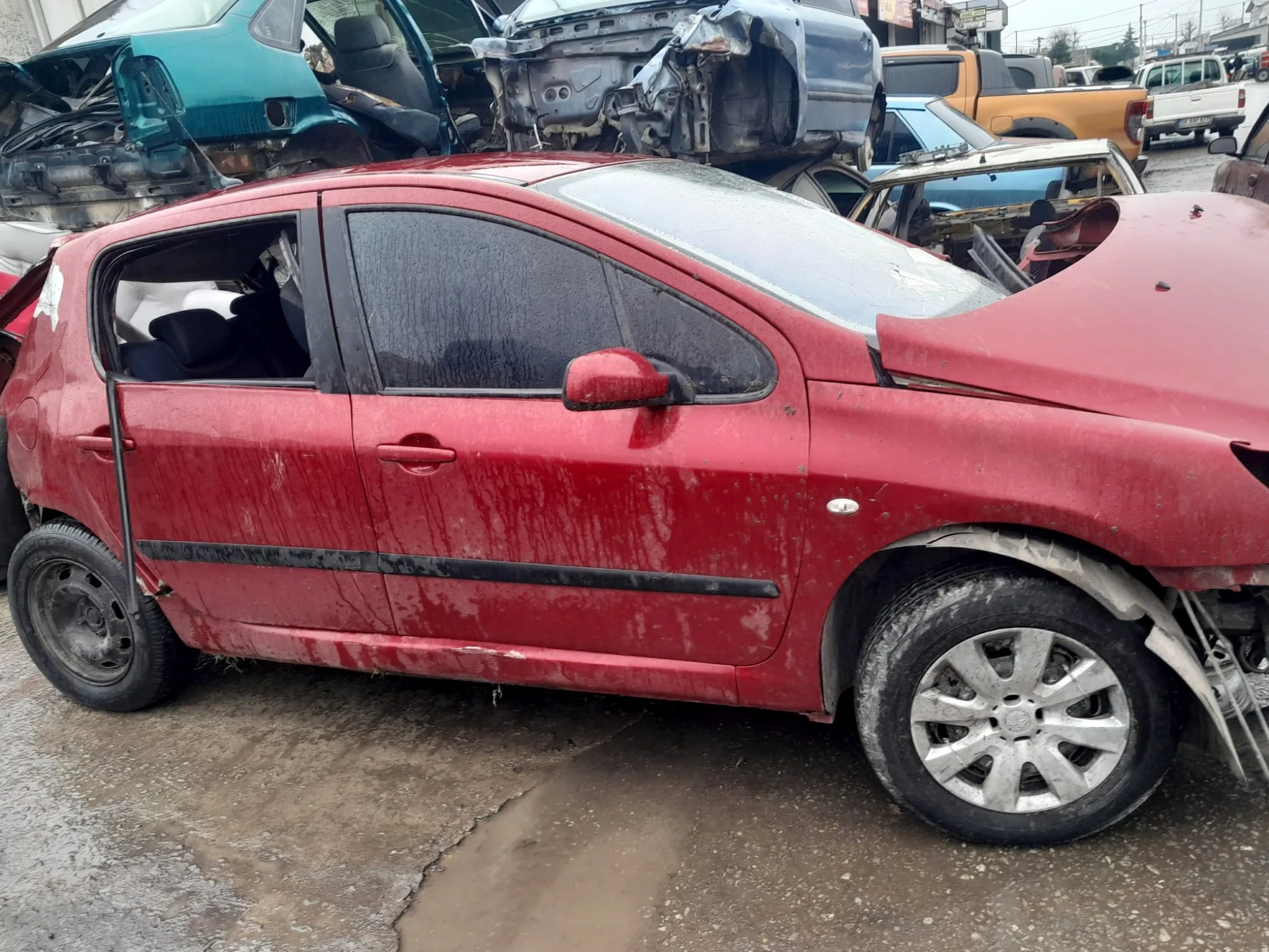 Peugeot 406 Viraj Demiri Çıkma Parça Bursa