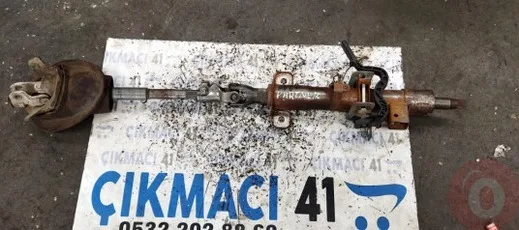 Peugeot Partner Direksiyon Mili çıkma parça - ÇIKMACI 41 KOCAELİ