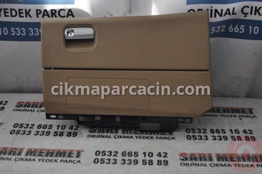 Porsche Panamera Torpido Kapağı çıkma parça
