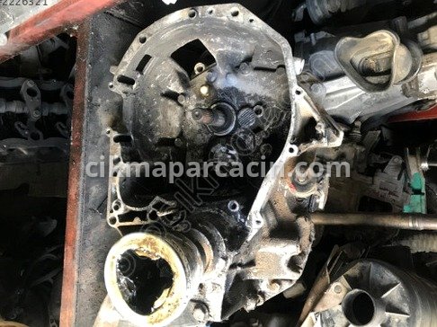 Renault R9 Şanzıman Komple çıkma parça