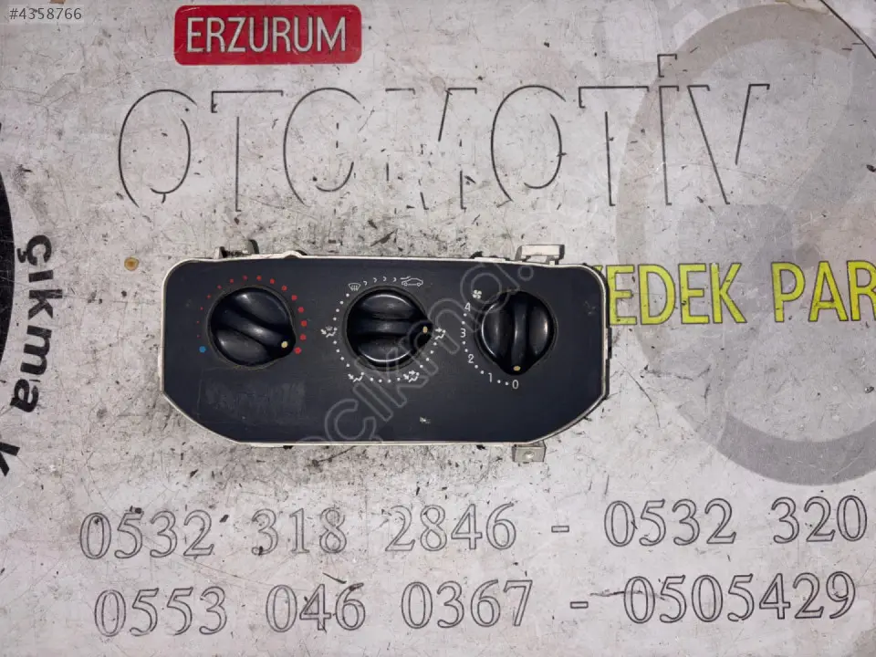 Renault Clio Kalorifer Kontrol Paneli çıkma parça - AKKAYA ÇIKMA PARÇA Erzurum
