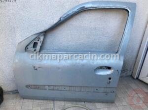 RENAULT CLİO ESKİ MODEL SOL ÖN KAPI – Sakarya Çıkma Parça